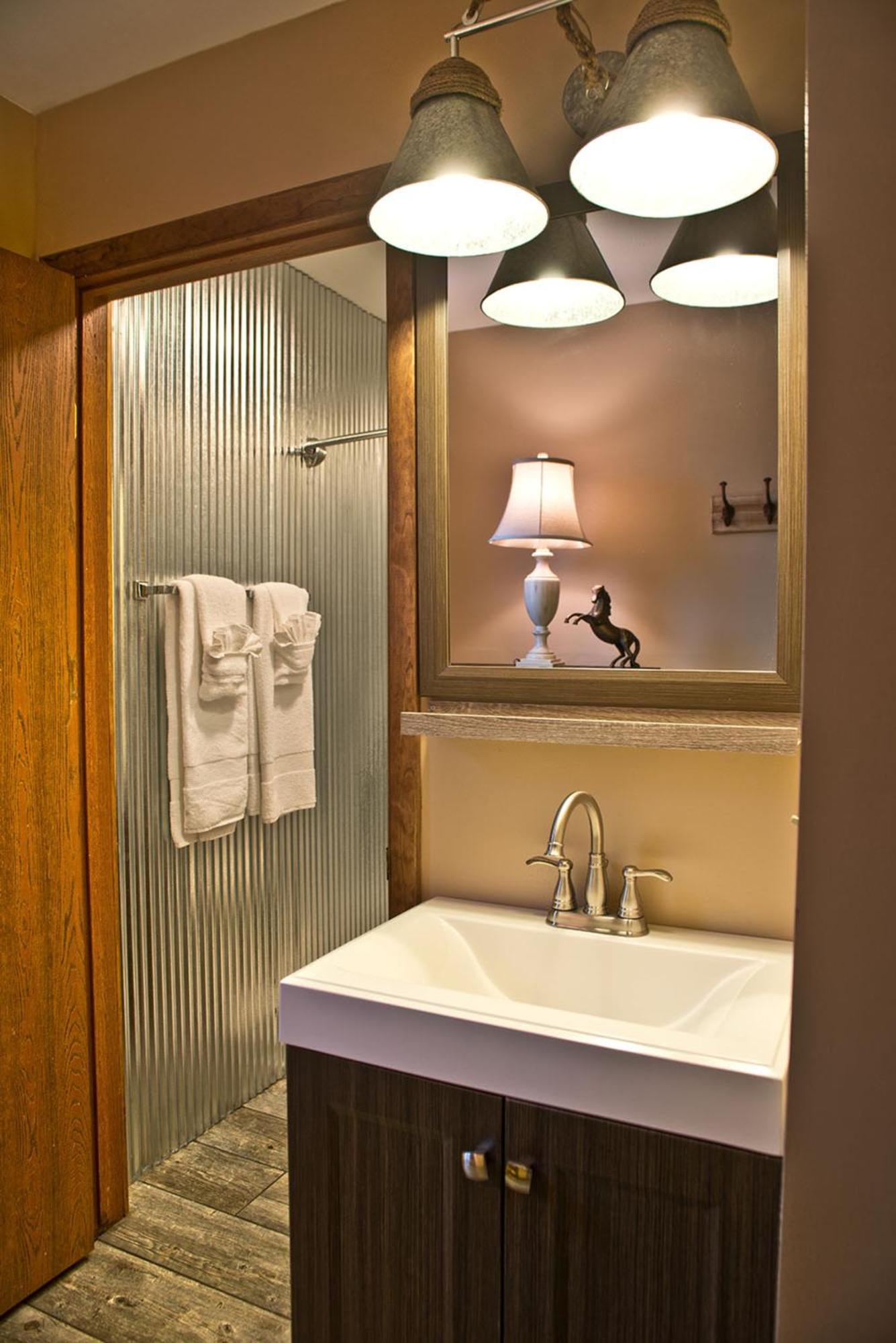 Double Room,1554146947:JPEG